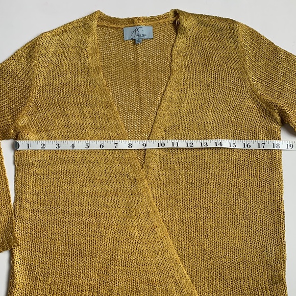 JOAN VASS Open Knit 3/4 Sleeve Cardigan Gold Metallic Size Small - Picture 4 of 8